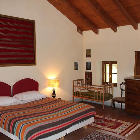 Agriturismo La Rovere Cossano Belbo Luaran gambar