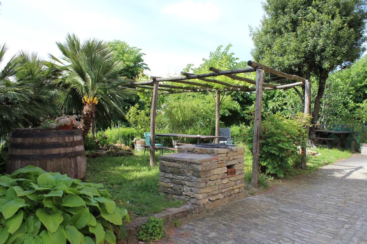 Agriturismo La Rovere Cossano Belbo Luaran gambar