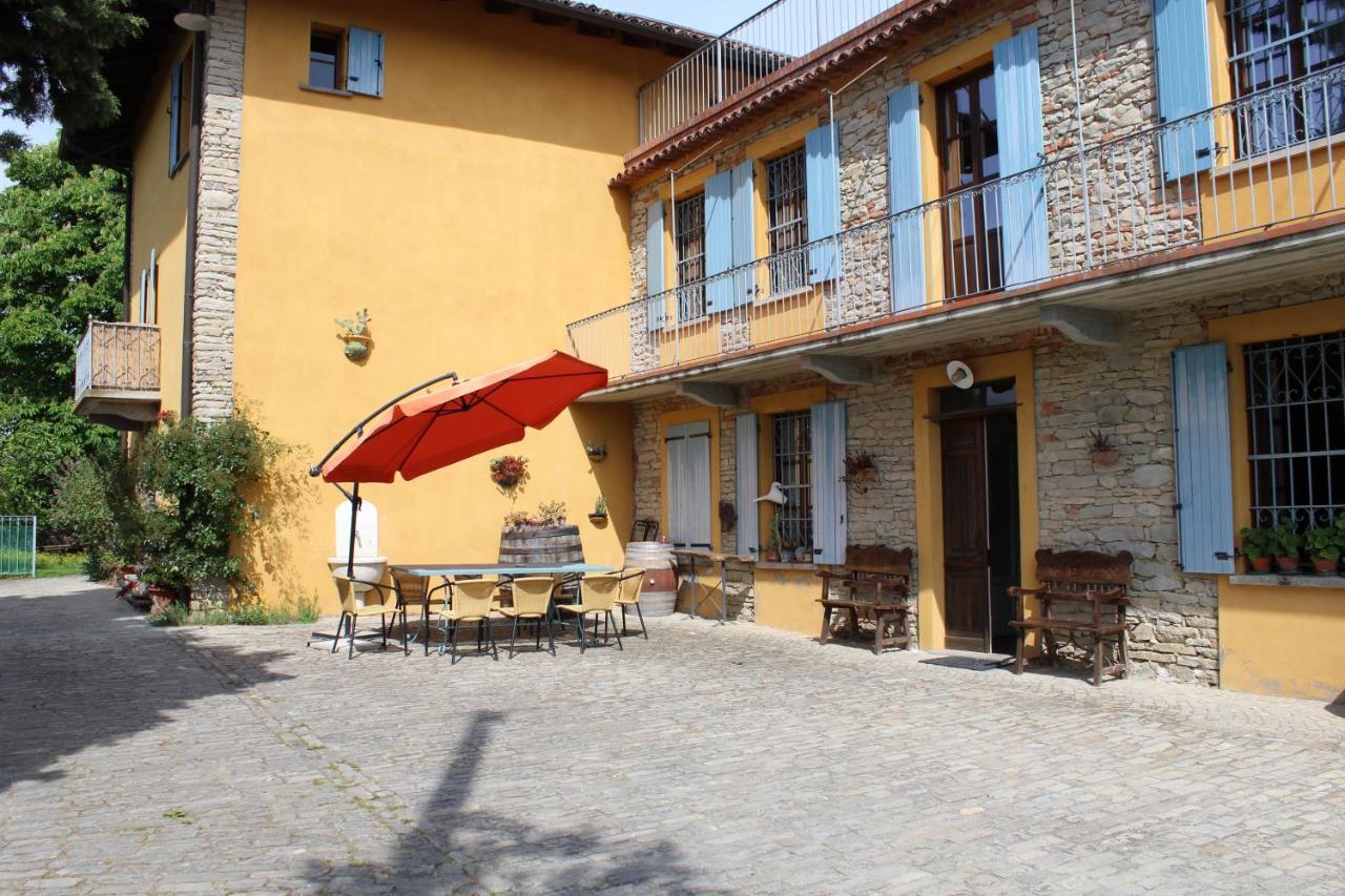 Agriturismo La Rovere Cossano Belbo Luaran gambar